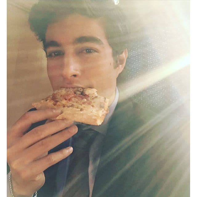 Y es que el actor deleita su paladar con exquisitos platillos.