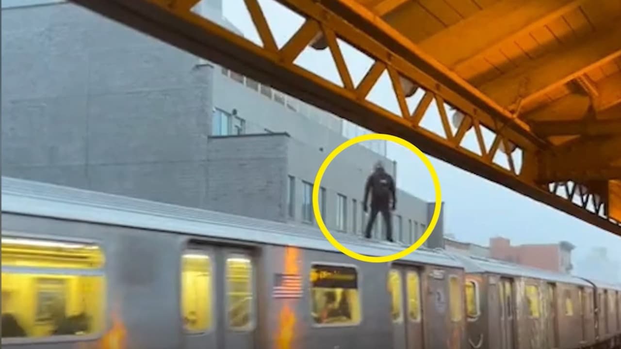 Adolescente queda herido tras sufrir accidente cuando ‘surfeaba’ en el subway