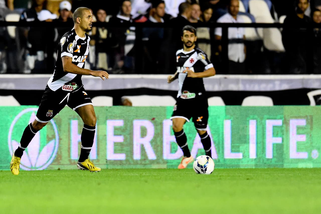 Sport vence al Vasco da Gama y asume transitoriamente el liderato en Brasil