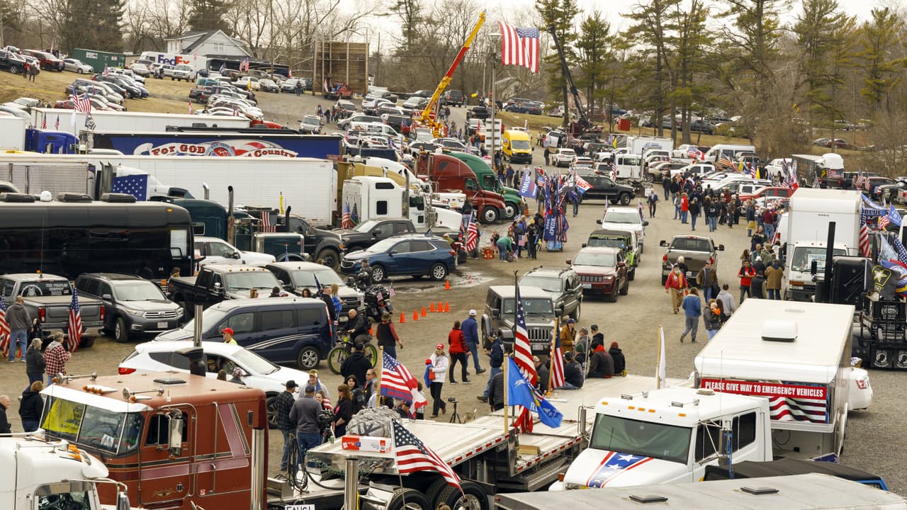 El 'Convoy del Pueblo' regresa al DMV e inicia circuitos de protesta contra mandatos de covid-19