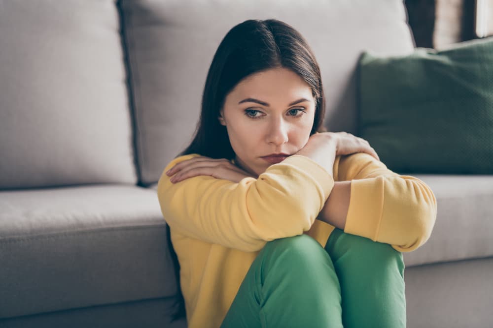 Ahora más que nunca, puede ser que la energía de nuestro hogar esté un poco cargada o densa, pues tanto nosotros como el resto de quienes residen ahí, están descargando su vibra por cada rincón. Y, en este complicado tiempo de la pandemia, seguramente desprendemos mucha energía negativa.