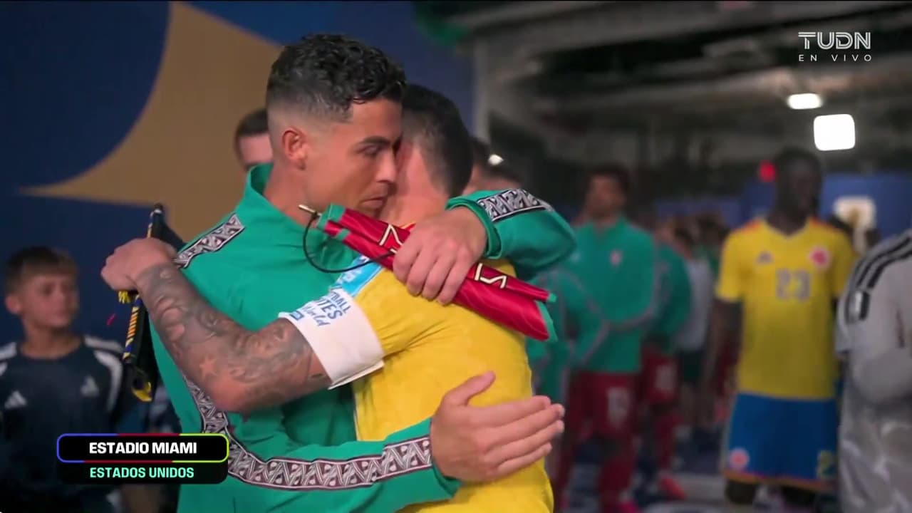 ¡Emotivo reencuentro! James y Cristiano protagonizan una postal inolvidable