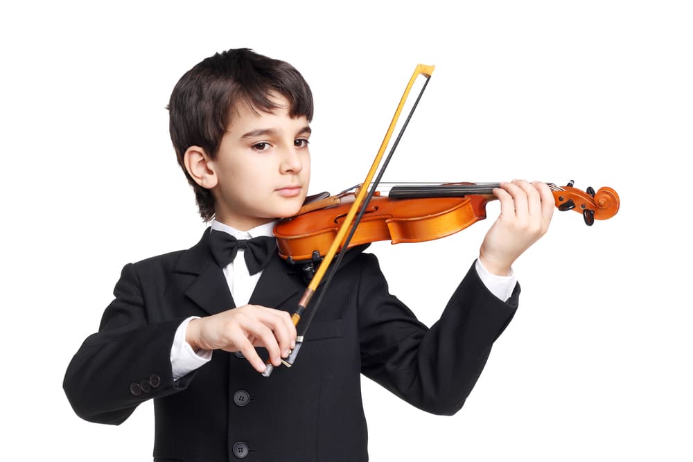 <b>PISCIS</b>
<br>El niño pisciano es amante de la literatura y la música, y puede llegar a ser un gran director de orquestas, Asimismo todo lo relacionado con el mar les atrae y fascina. Los piscianos son excelentes consejeros y disfrutan ayudando a los demás; muchos escogen el camino de la religión.