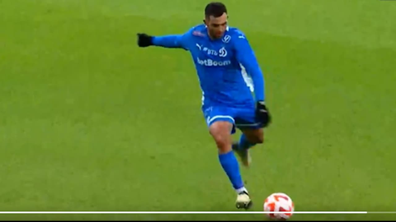 Luis Chavez gana el premio al Mejor Gol del Mes 