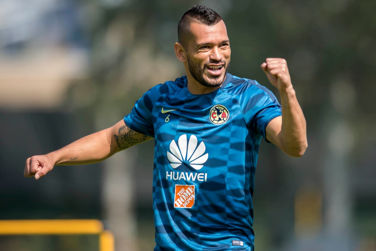 El lateral paraguayo Miguel Samudio salió del América y es una de las nuevas apuestas de Gallos Blancos de Querétaro; llega en compra definitiva.