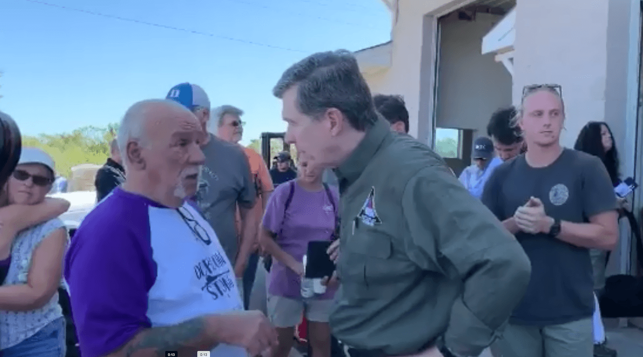 Gobernador firma Orden Ejecutiva 108 para autorizar eliminar los escombros relacionados con el huracán Dorian