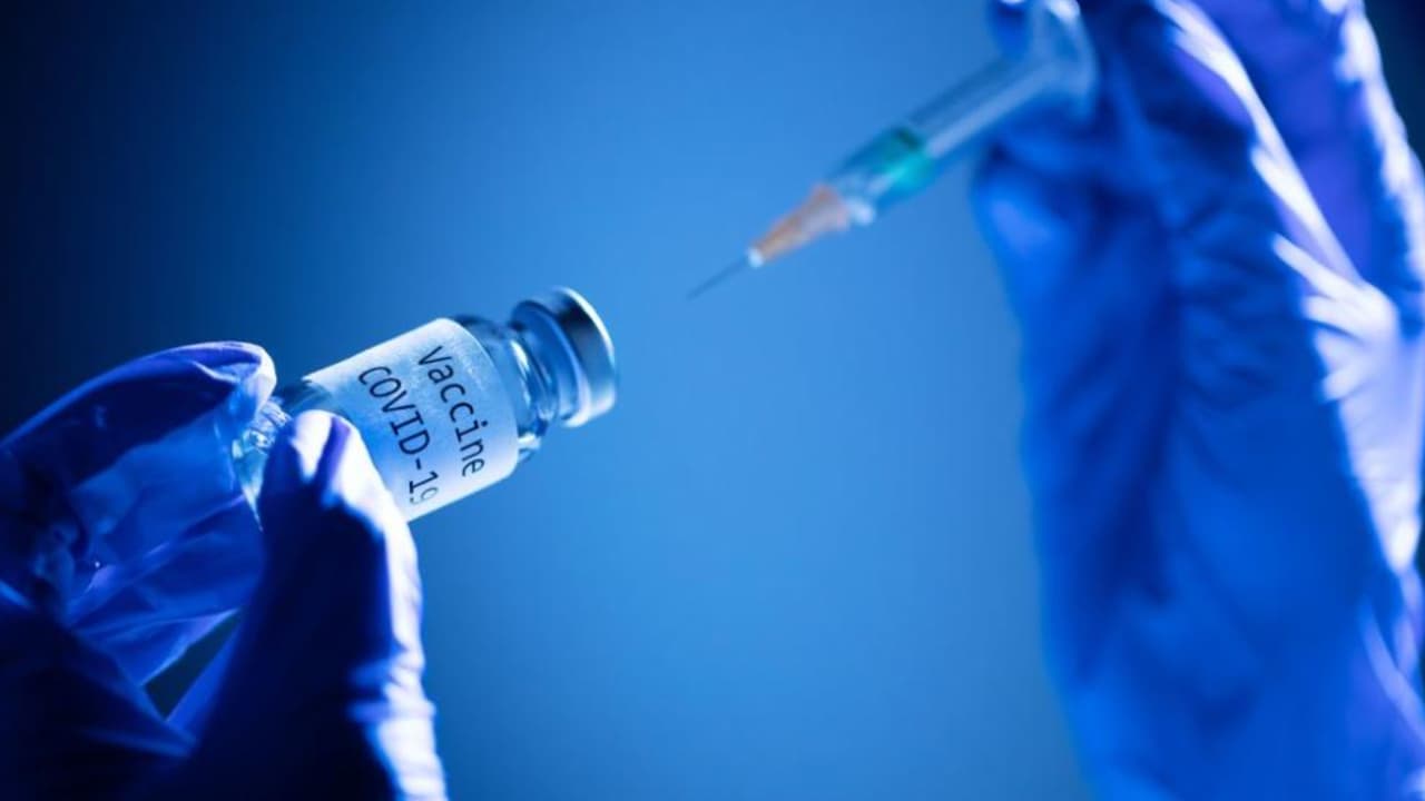 ¿Cuándo me la podré poner?¿Cuánto costará y cuánto durará la inmunidad? 8 respuestas sobre la vacuna del covid-19