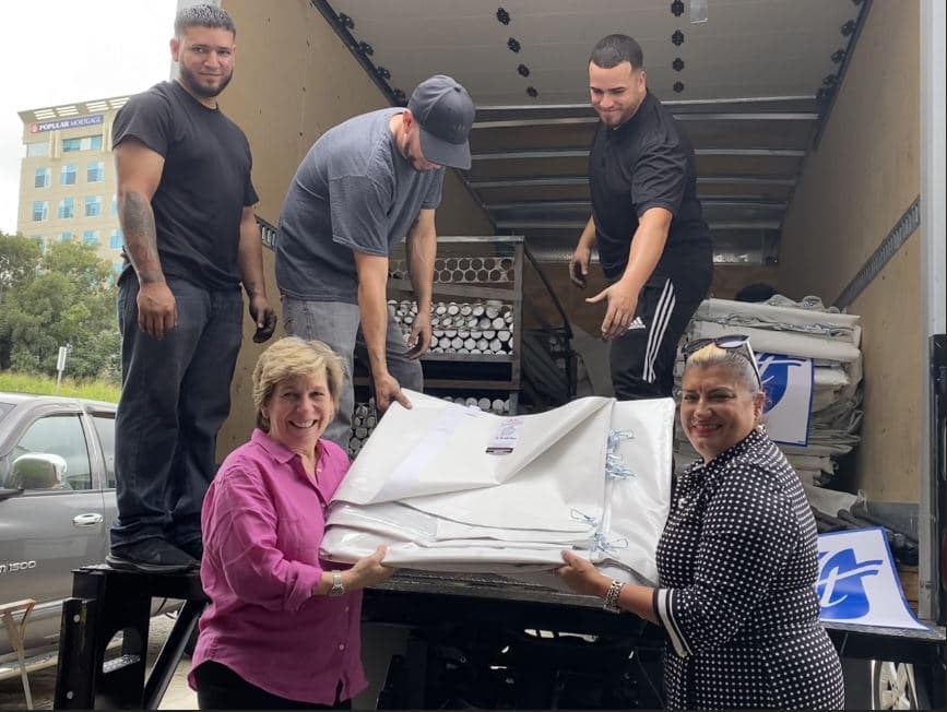 Organizaciones sindicales entregan carpas a Educación para la reanudación de clases en la Isla