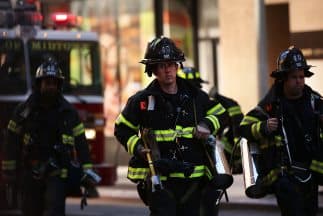 Nueva York pagará $98 millones a bomberos que fueron discriminados