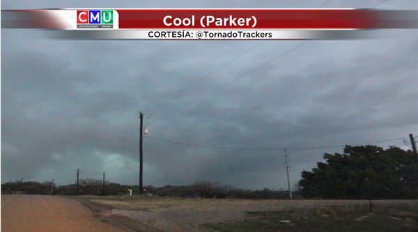 Además de granizo, inundaciones repentinas, rayos y caos vial