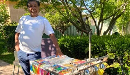 Juan Mendoza Martínez perdió los ingresos de un largo día de trabajo y la posibilidad de vender al día siguiente.