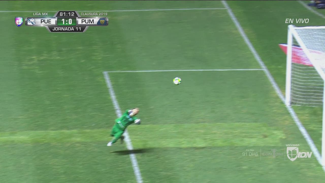 Saldívar rechaza y Chumacero se queda con ganas del 2-0