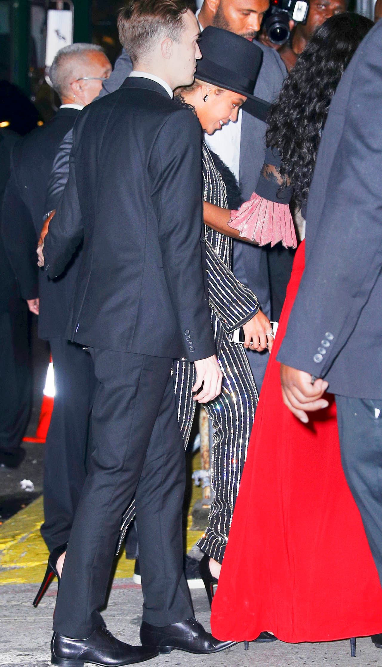 ¡Hora de llevar a la nena a dormir!