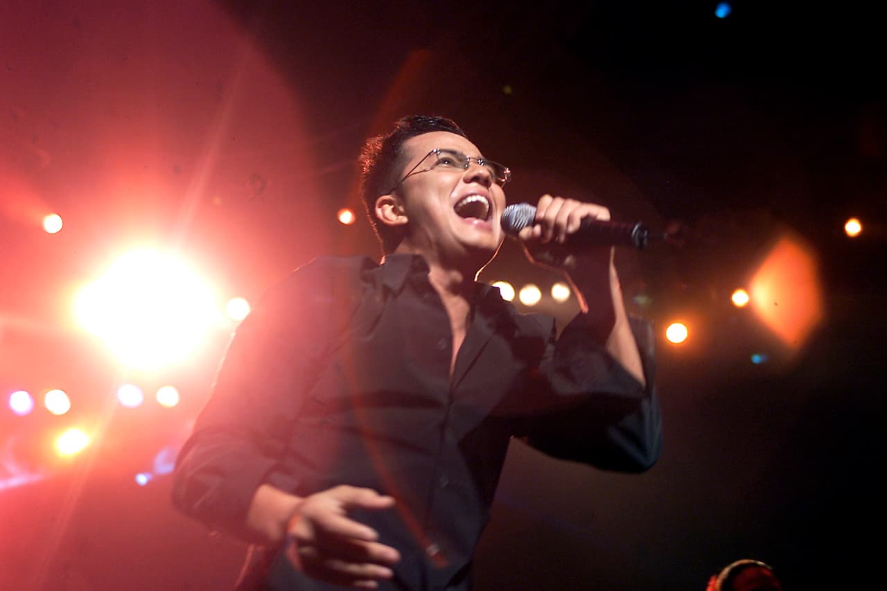 En el concierto Hispanos por New York, en el Madison Square Garden, 2001.