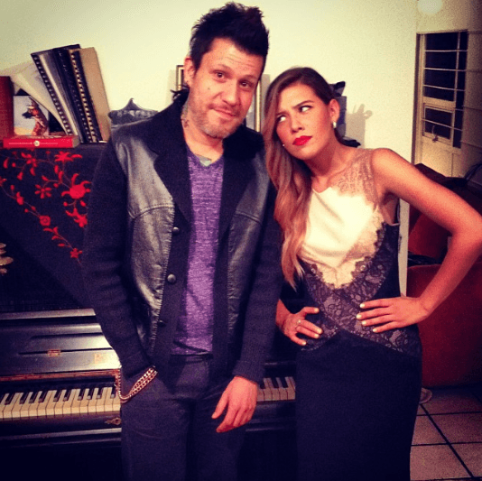 Pero Luis no solo ha publicado imágenes junto a Stephanie, también al lado de Michelle Salas, la hija de la actriz y Luis Miguel.