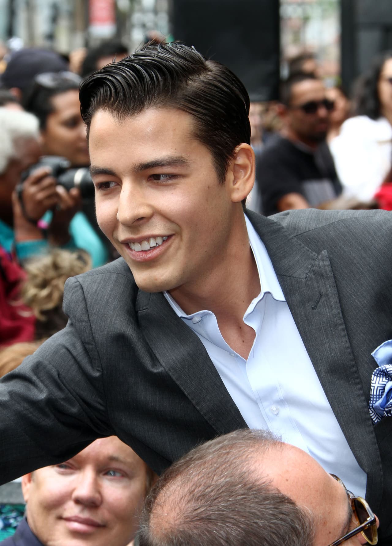 Un peinado más 'classy' para conquistar corazones en los pasillos es el que lleva Manolo Gonzalez Vergara, hijo de la afamada actriz Sofía Vergara.