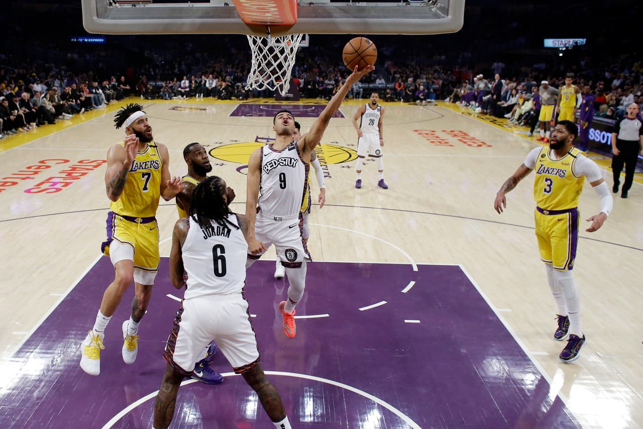 Los Angeles Lakers 102-104 Brooklyn Nets