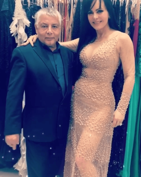 Entre los diseñadores favoritos de Maribel Guardia se encuentra Mitzy, quien se ha hecho cargo de diversos vestuarios con los que hemos visto a Maribel Guardia, tanto en sus presentaciones como en eventos llenos de glamour.