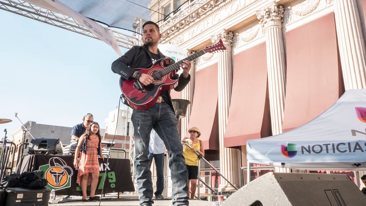 La celebracion de Independencia en el Fulton Mall
