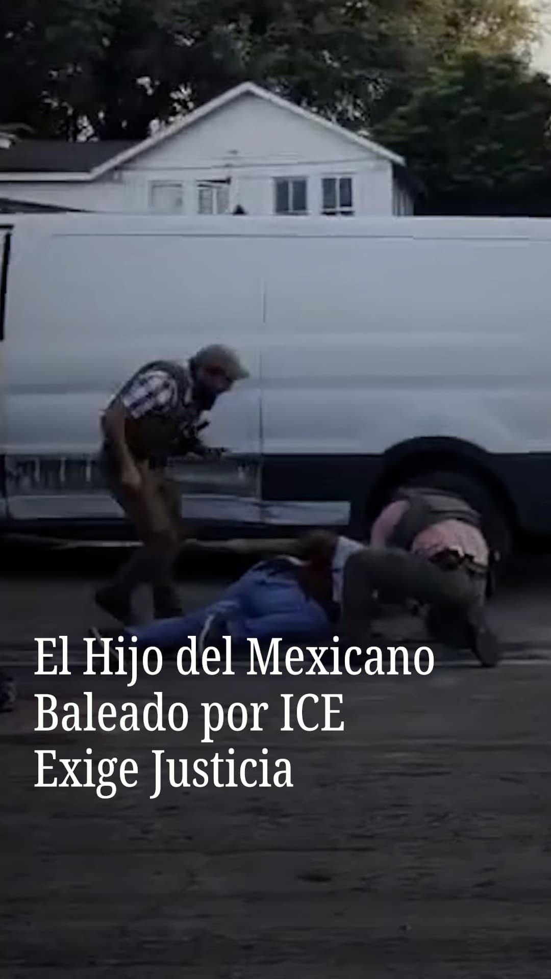 El hijo de mexicano baleado por ICE exige justicia