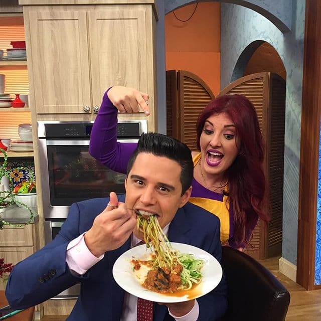 Nuestro querido Alejandro va a terminar el año cuidando la dieta. (28 de diciembre, 2015)