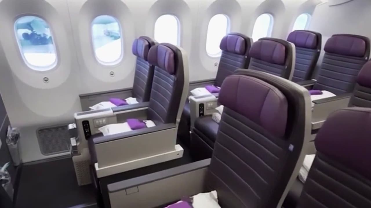 ¿Viajas por United Airlines? Esta es la nueva norma para pasajeros, y podrían vetarte si no la cumples