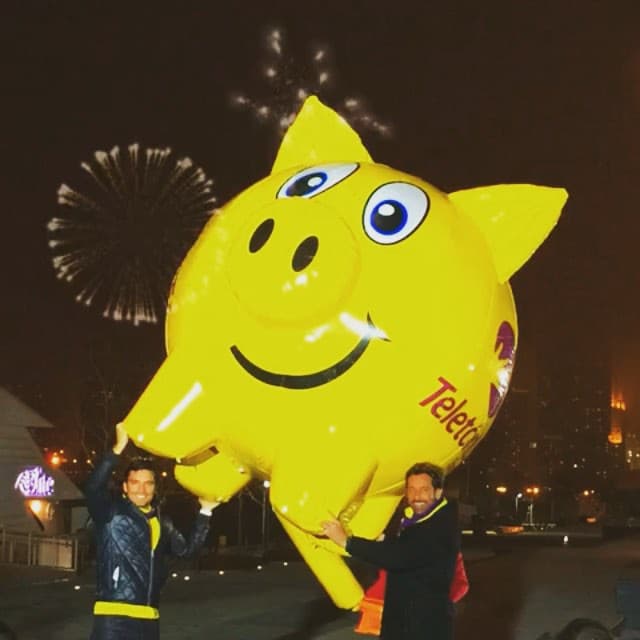 Meses después de su viaje, Julián Gil y Gabriel Soto se reencontraron en la ciudad de Chicago, el 4 de diciembre, para la colecta del Teletón USA.