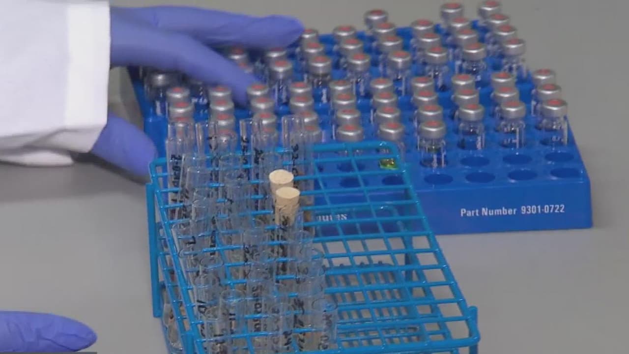 Así es como el laboratorio criminal del Condado Bexar hace pruebas a las drogas