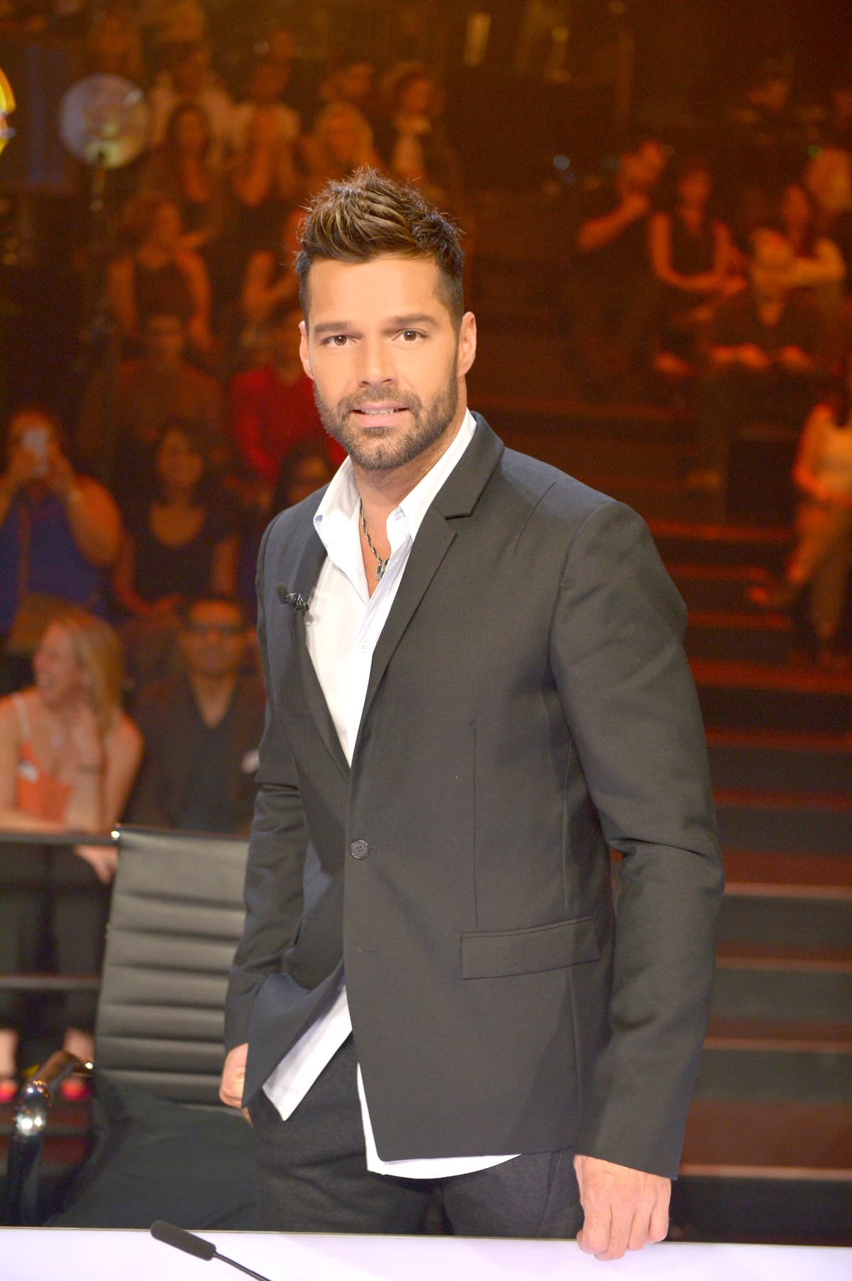 La semifinal de La Banda no estuvo apta para cardíacos. Johann se fue, Laura lloró y los Storm Troopers metieron más miedo que los jueces. Reik y Luis Coronel fueron los inviitados de la noche. Y conocimos al cuarto juez.