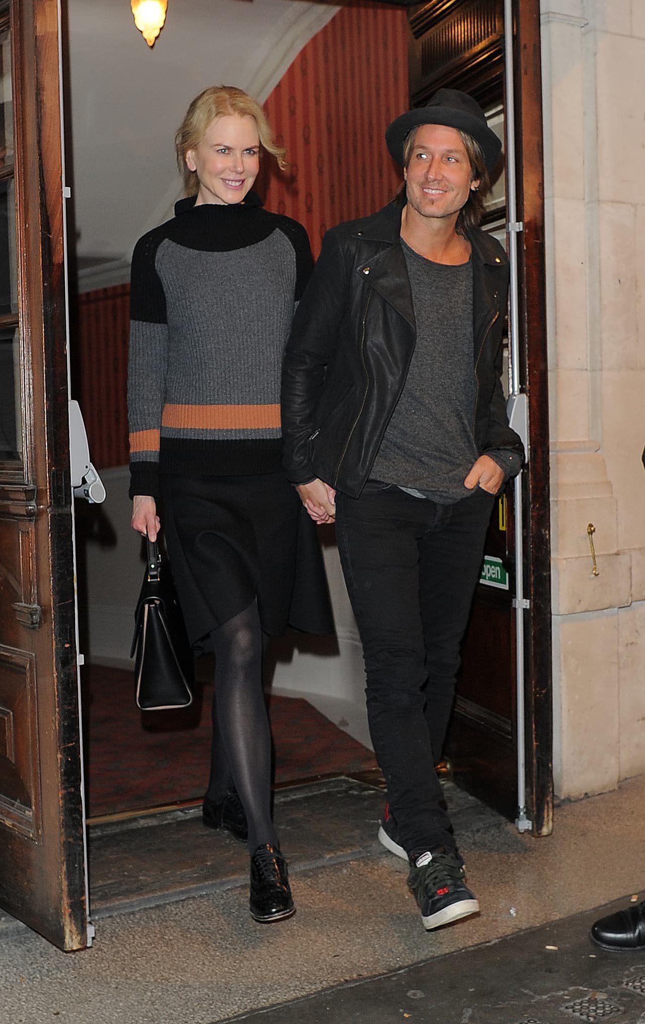 Pero también esperó paciente a Nicole.