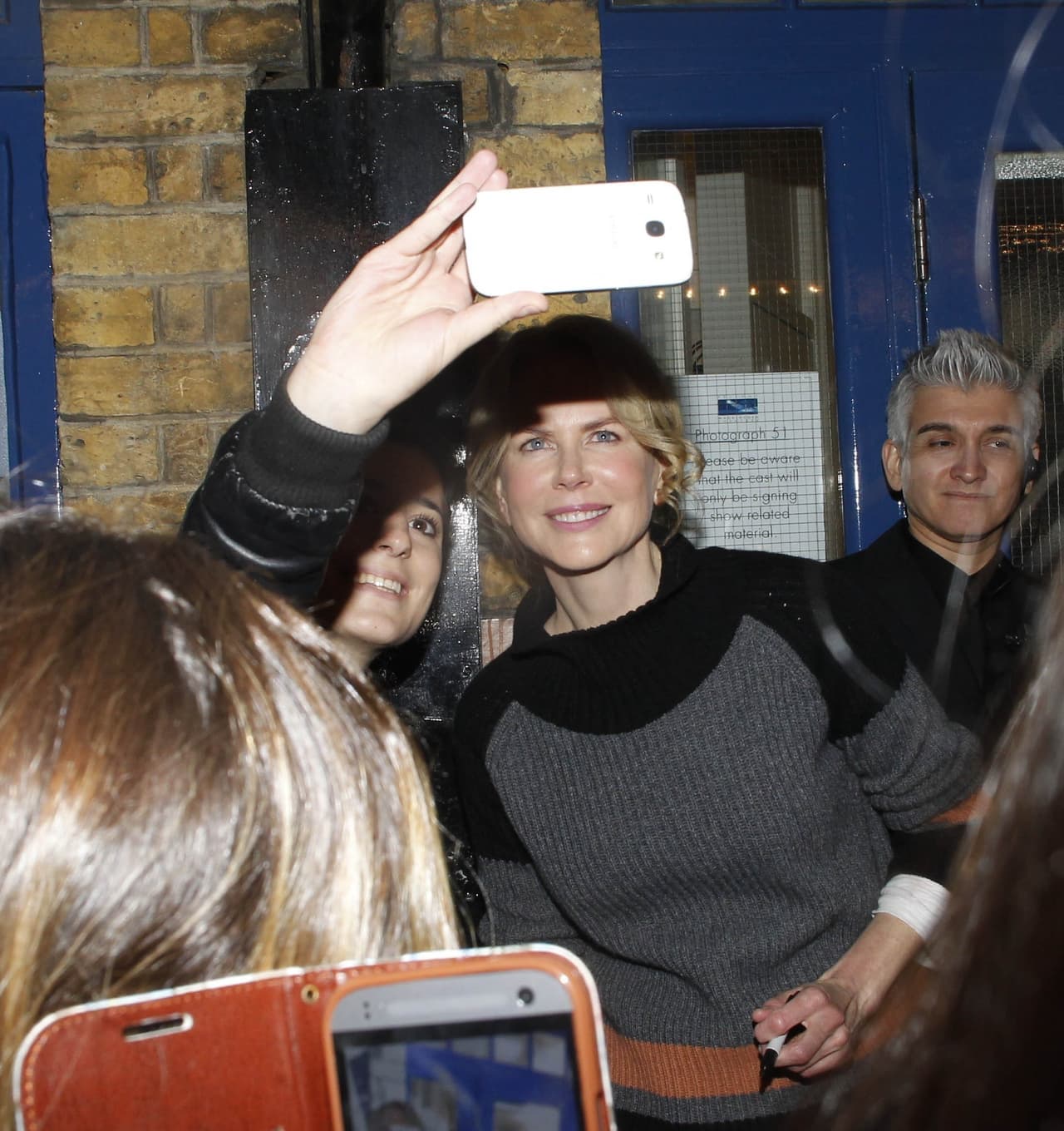 Siempre dando su mejor sonrisa.