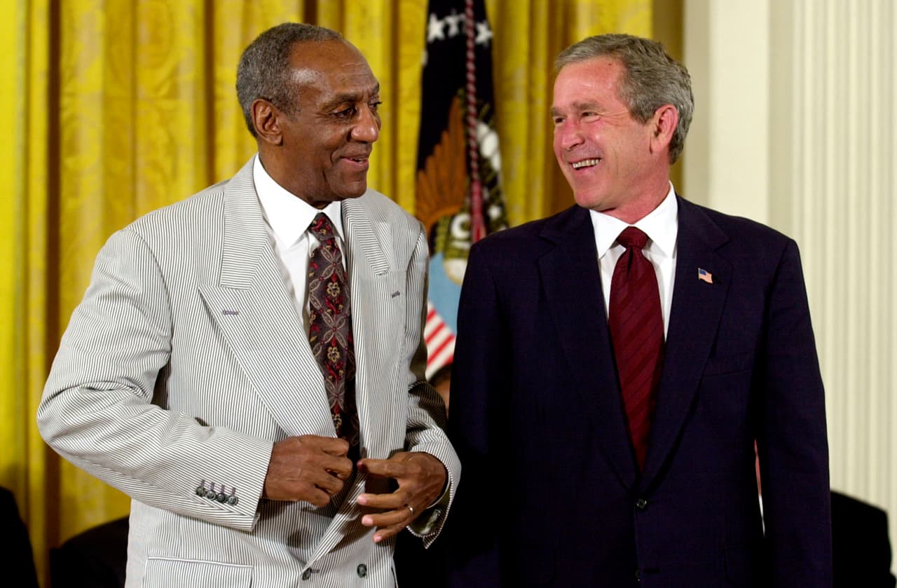 Reconocimiento que le fue otorgado en 2002 de manos del entonces presidente George W. Bush.