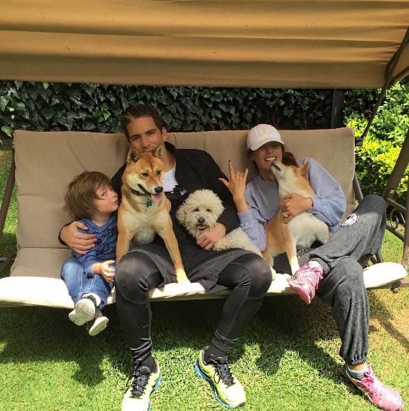 A Galilea Montijo y a su esposo, Fernando Reina, les encanta tener la casa llena de peludos amigos.