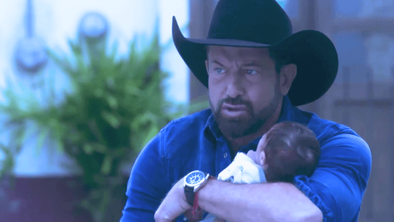 Oscar recuerda con lágrimas el día que encontró a Moisés | Monteverde | Capítulo 62