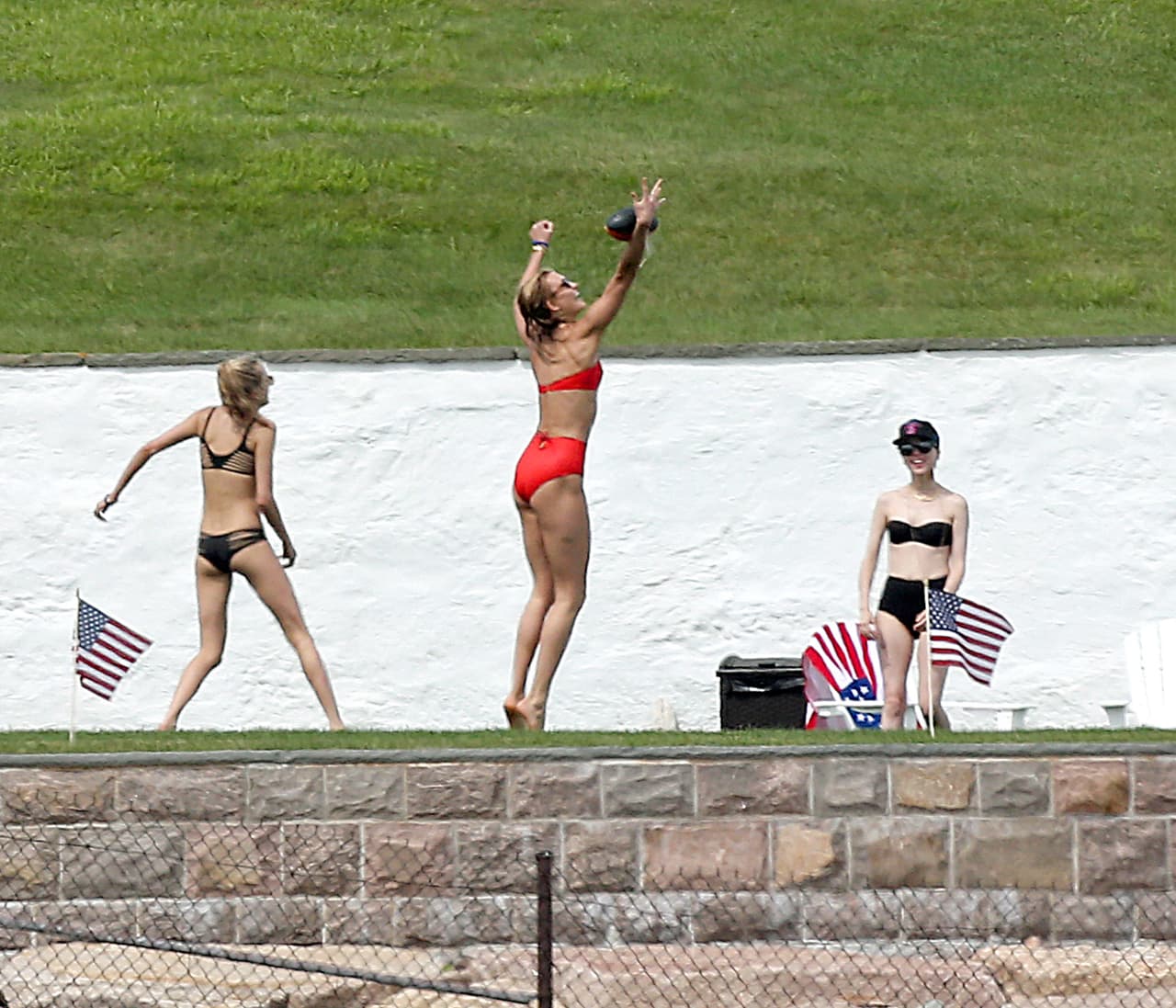 También jugó un poco de fútbol americano.