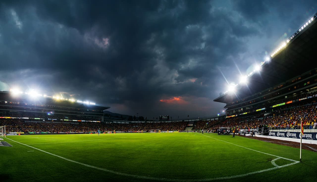 Como cambian las cosas. Hace unos días el Estadio Morelos pudo despedirse de la Primera División y ahora recibe un partido de Liguilla.