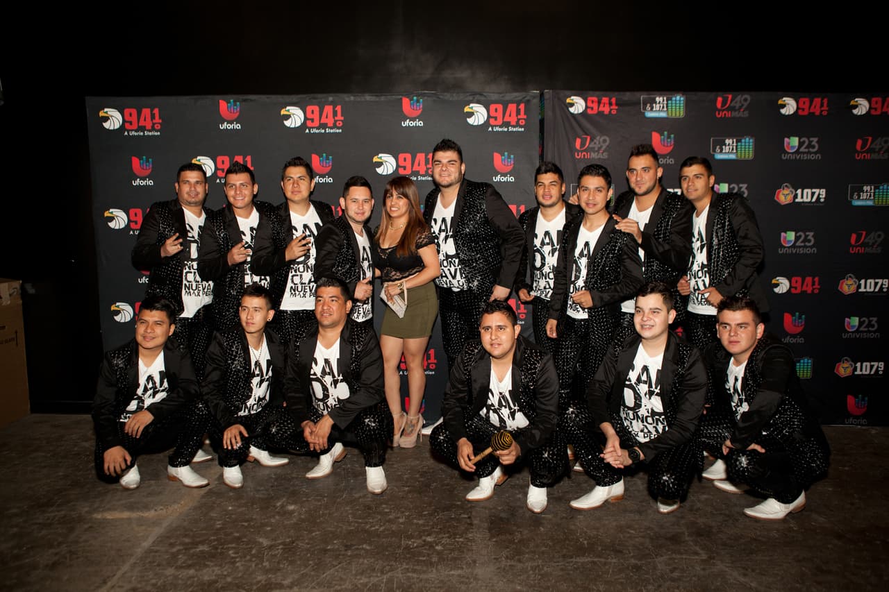 Con la 'Bandononona Clave Nueva' y 'La Séptima Banda' en -The Bomb Factory-