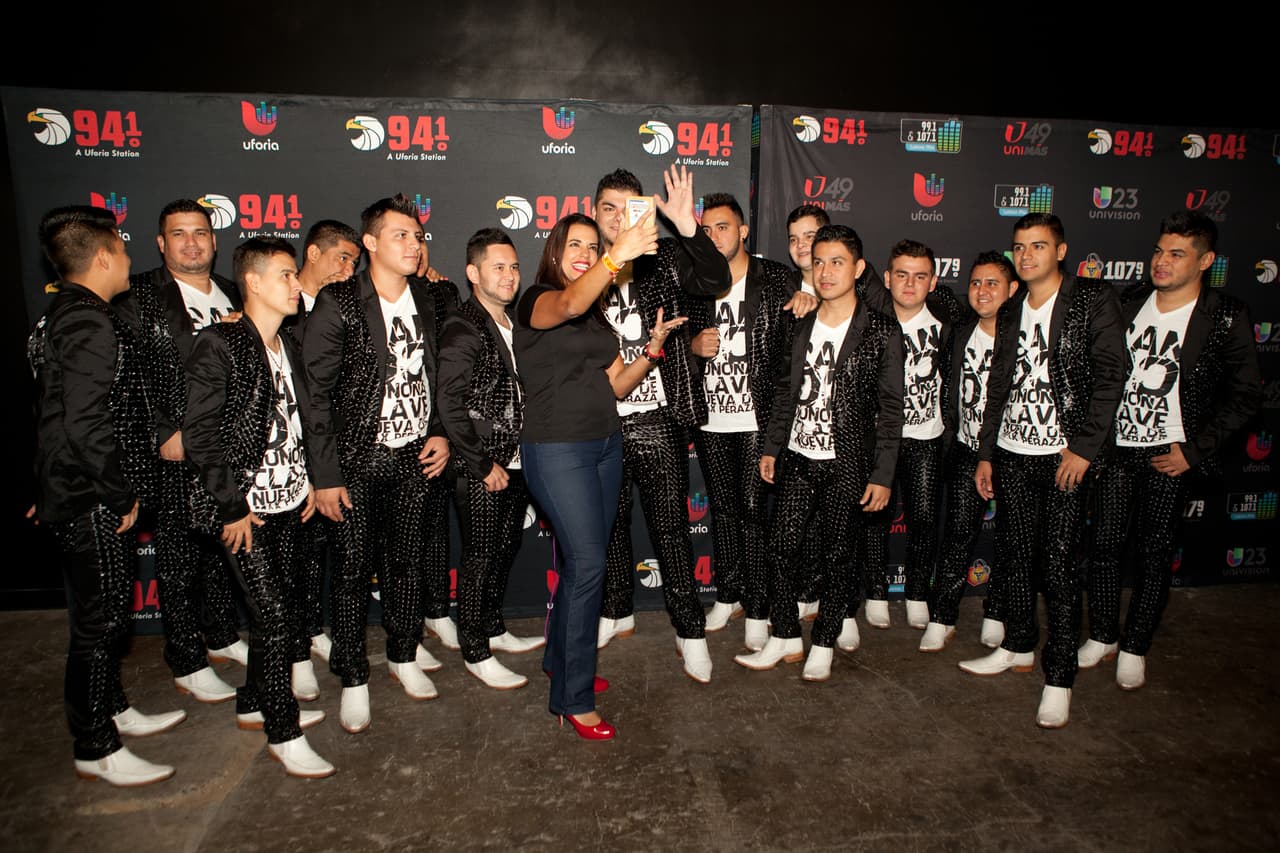 Con la 'Bandononona Clave Nueva' y 'La Séptima Banda' en -The Bomb Factory-