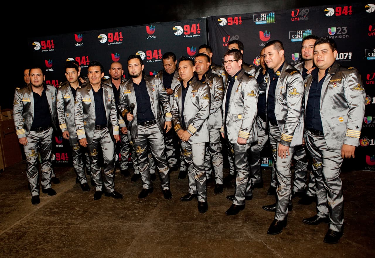 Con la 'Bandononona Clave Nueva' y 'La Séptima Banda' en -The Bomb Factory-