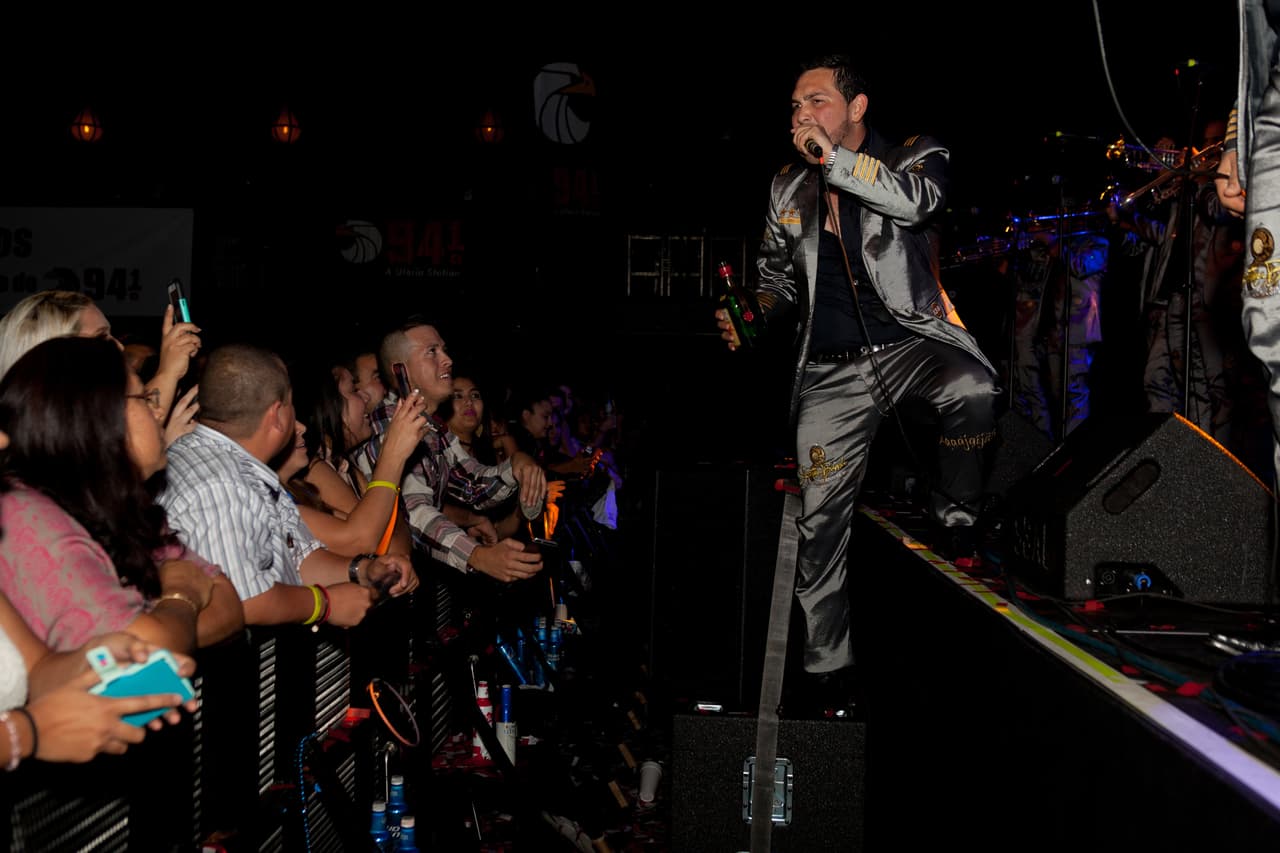 Con la 'Bandononona Clave Nueva' y 'La Séptima Banda' en -The Bomb Factory-