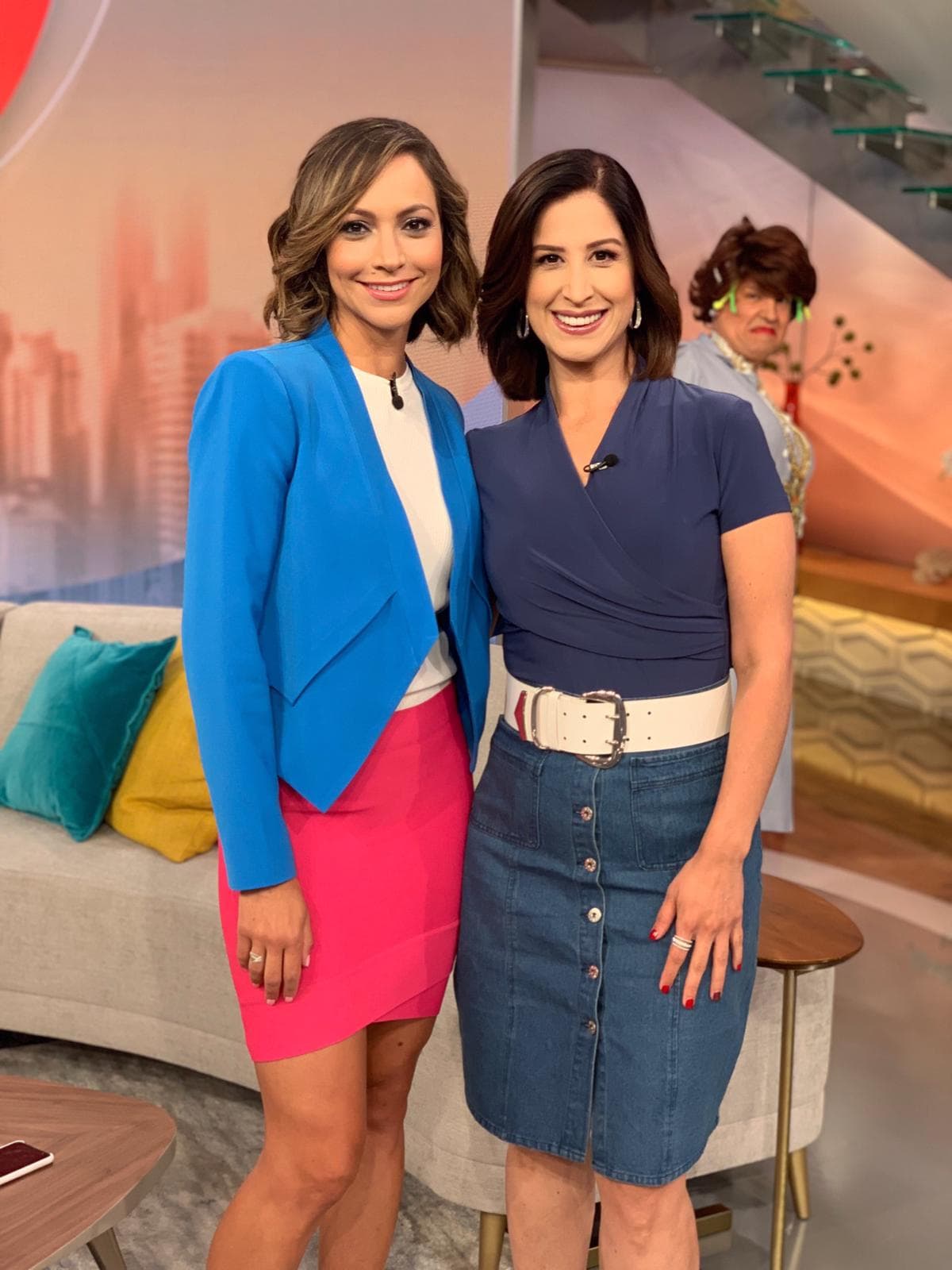 La tremenda Meche estropeó la linda foto entre la periodistas más queridas de la casa.