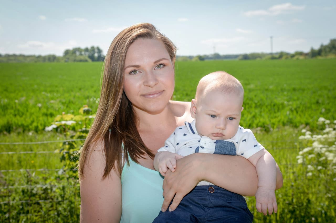 Fueron tres días de arduo trabajo de parto después de dos semanas en que pasó la fecha de nacimiento.