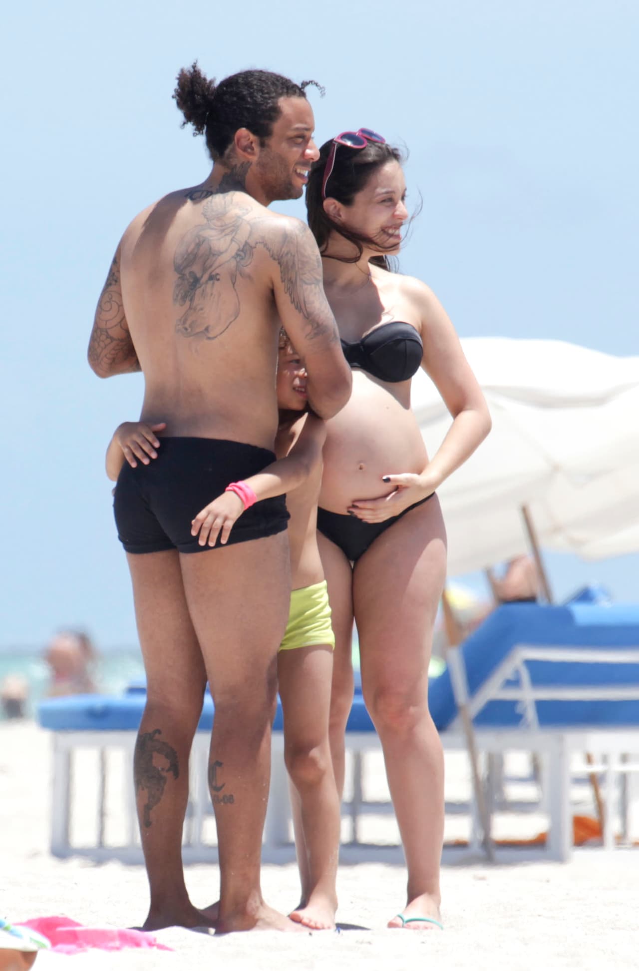 El futbolista también llamó la atención por su gran cantidad de tatuajes