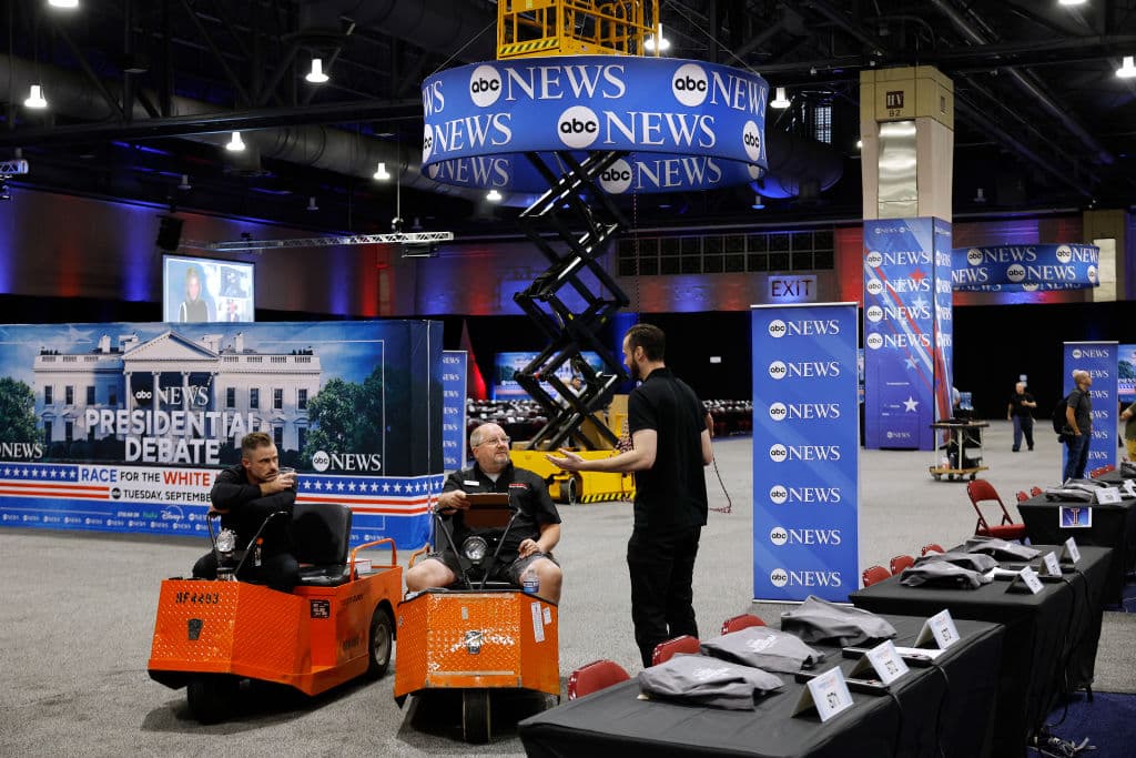 Los dos moderadores serán David Muir y Linsey Davis, y serán los únicos que harán preguntas a los candidatos. Harris y Trump serán los únicos que estarán en el escenario.
<br>