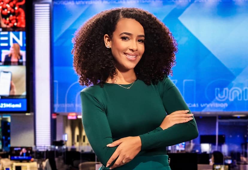 Mi pelo rizado es mi corona, por Carolina Peguero