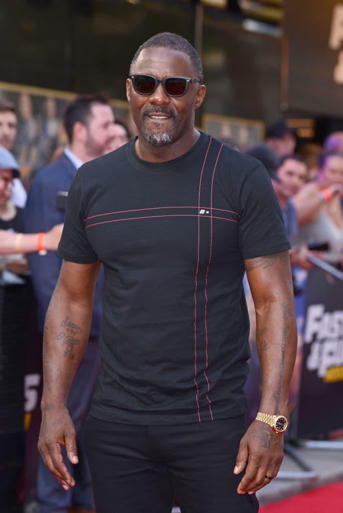 Por ejemplo, contó que él cree haberse contagiado el 4 de marzo cuando compartió con otra figura pública que también salió positiva, y fue ese día que estuvo junto a kla esposa del Primer Ministro de Canadá, Sophie Gregoire Trudeau .