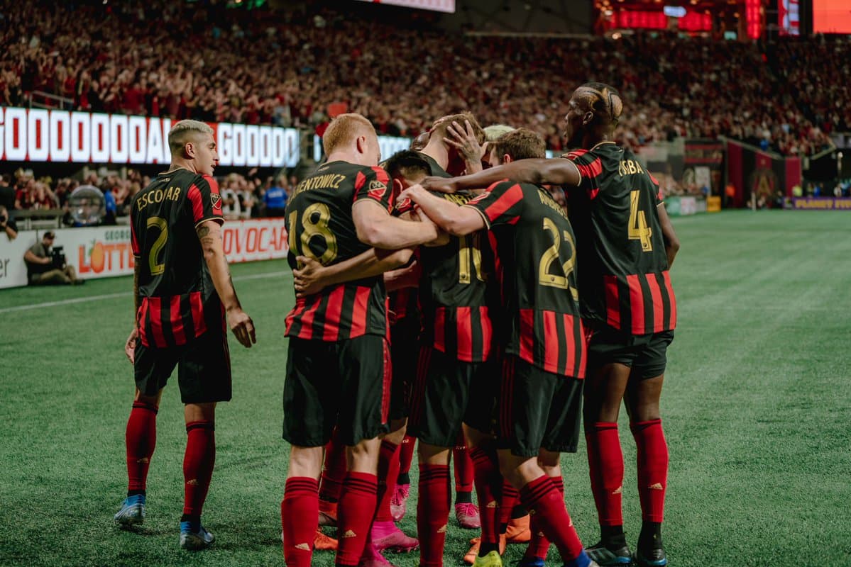 Atlanta United 2-0 Philadelphia Union. Con goles de Julian Gressel y Josef Martínez. Marco Fabián jugó 24 minutos.