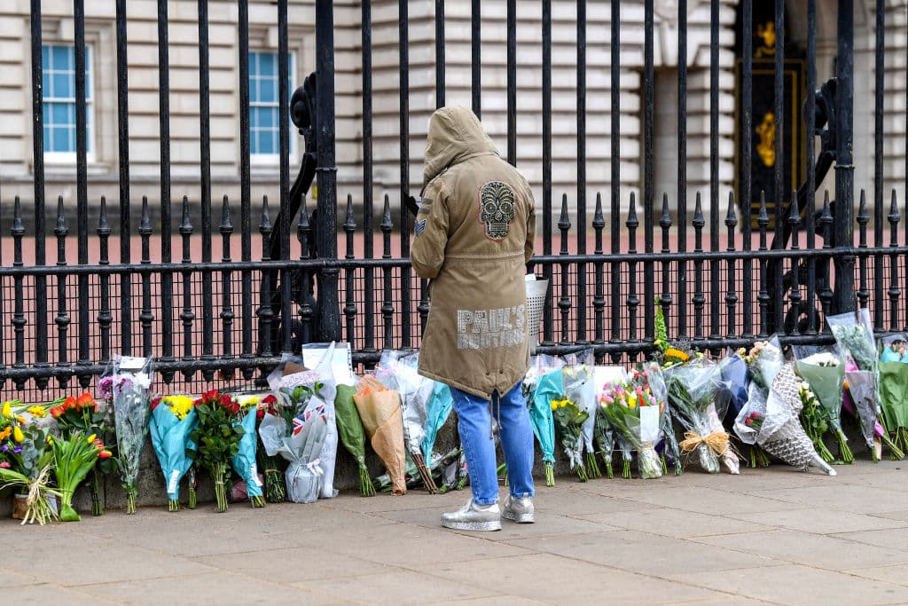 Para muchos espectadores y radioescuchas, eso significó frustración pues no pudieron ver sus shows favoritos. 
<br>