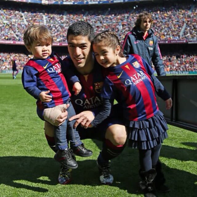 Benjamin y Delfina son los mejores compañeros del jugador para celebrar esta victoria.