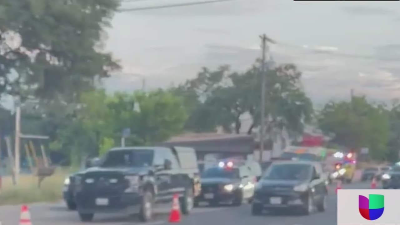 Intenta evadir arresto y se atrinchera, pero SWAT lo captura al sur de Austin